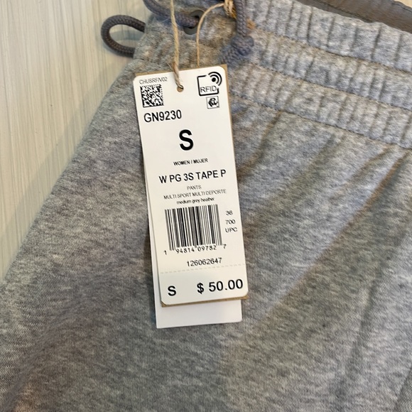 Adidas Sweats - Picture 2 of 4